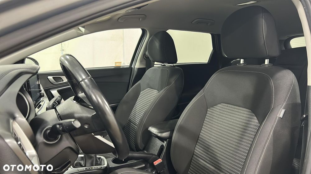 Kia Ceed 1.5 T-GDI M - 17