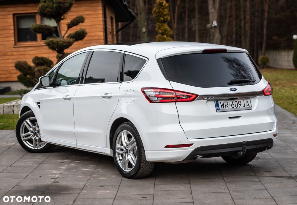 Ford S-Max 2.0 TDCi Titanium - 4