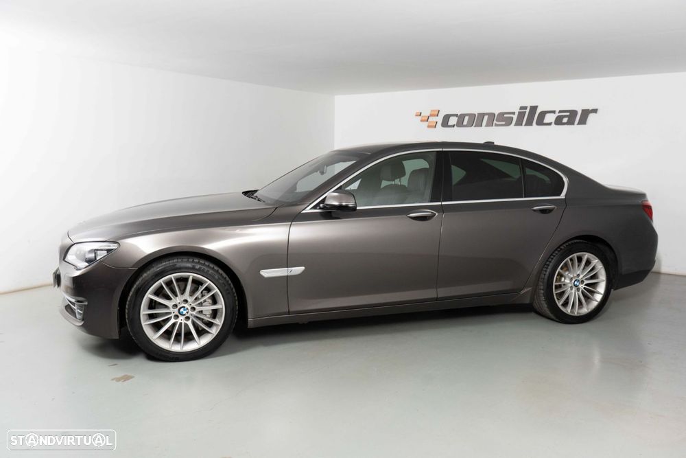 BMW 740 iH Active Hybrid - 7