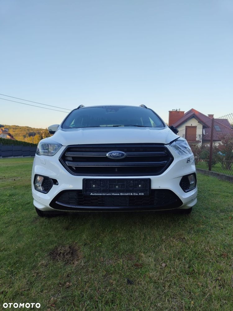 Ford Kuga 2.0 TDCi 4x4 ST-Line - 36