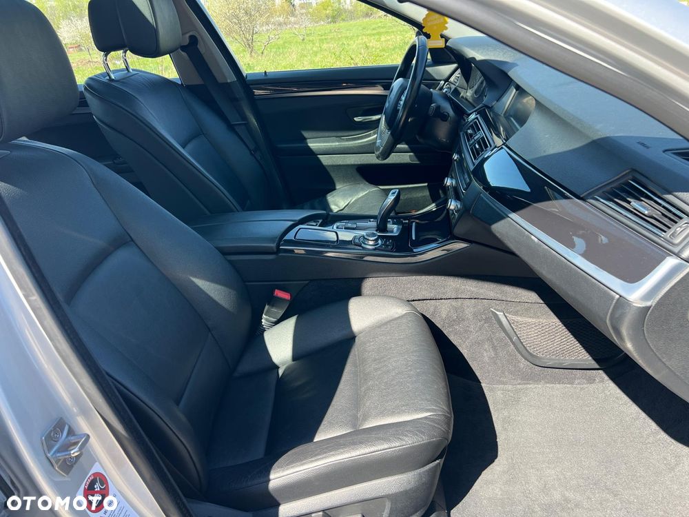 BMW Seria 5 - 24