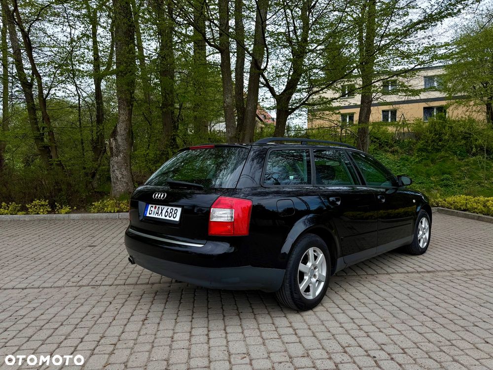 Audi A4 Avant - 5