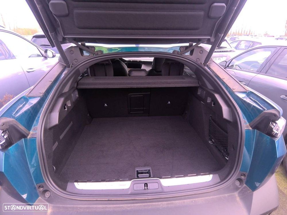 Peugeot E-408 58 kWh GT - 6