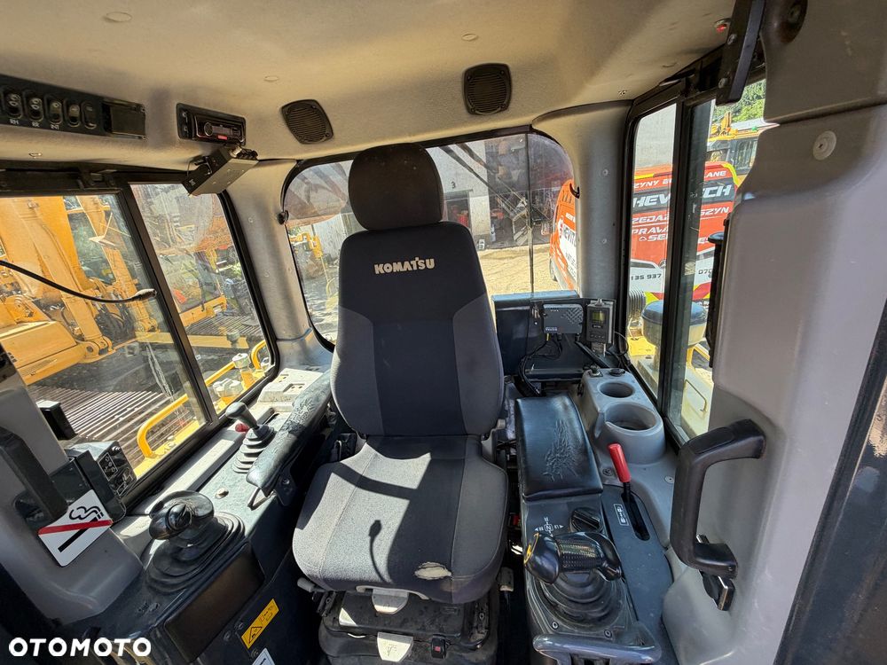 Komatsu D65PXi-18 - 5
