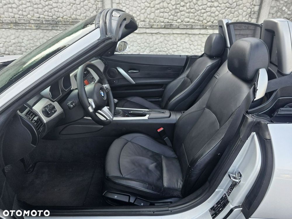 BMW Z4 2.0i - 13