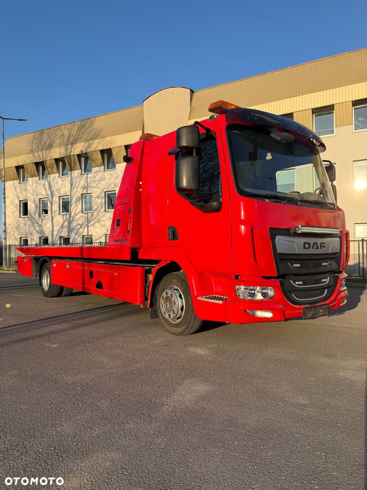 DAF LF 210 Pomoc drogowa laweta holownik widelec platforma hydrauliczna - 2