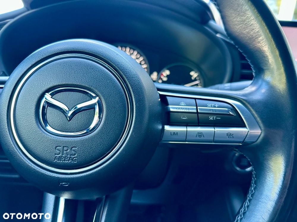 Mazda 3 e-SKYACTIV-G 2.0 M HYBRID 150 DRIVE SELECTION - 18