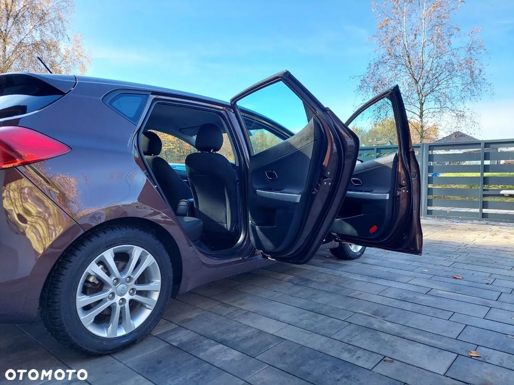 Kia Ceed Cee'd 1.4 Business Line - 34