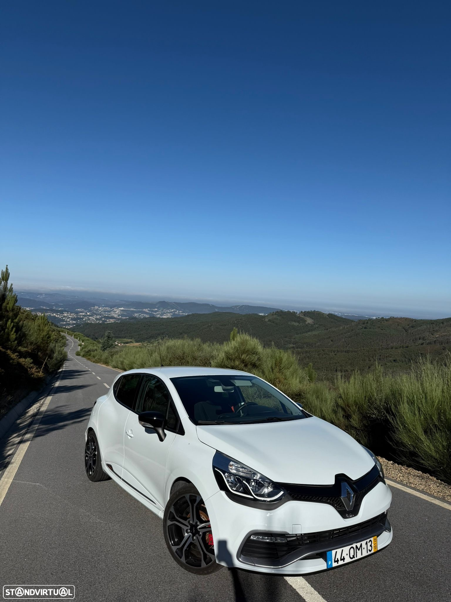 Renault Clio 1.6 T RS Trophy EDC - 23