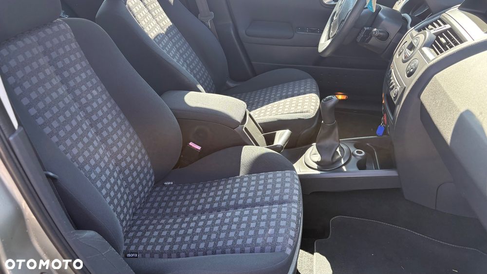 Renault Megane 1.6 16V Air - 15