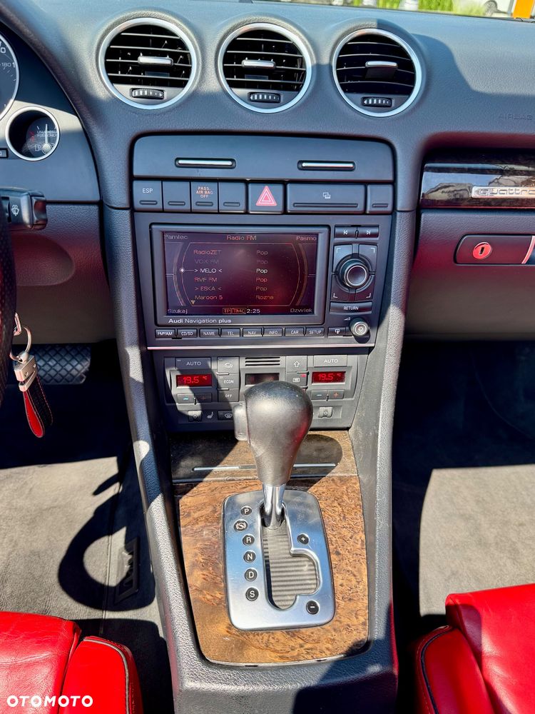 Audi S4 Cabrio tiptronic - 14