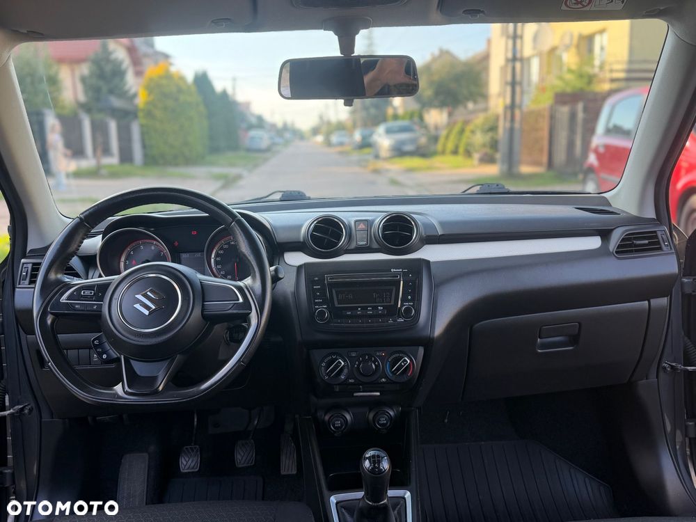 Suzuki Swift - 32