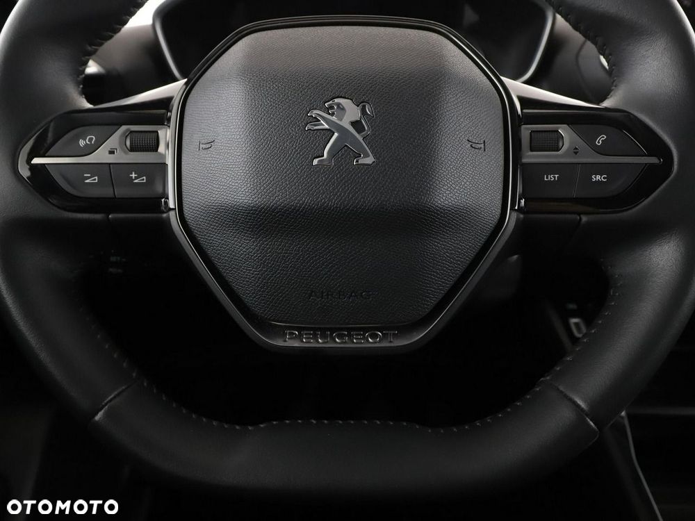 Peugeot 2008 Benzin 100 Allure - 22