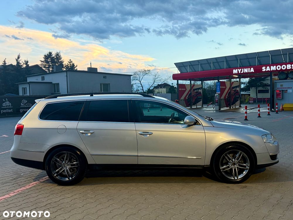 Volkswagen Passat - 21