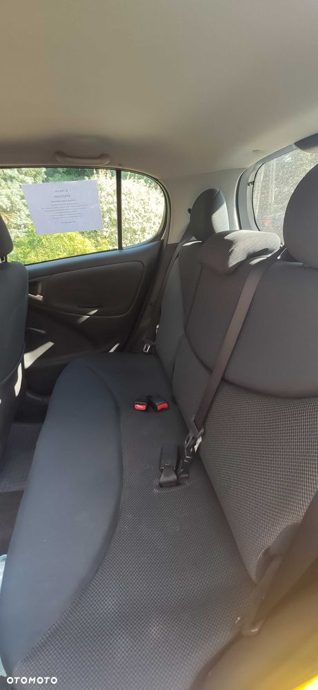 Toyota Yaris - 2