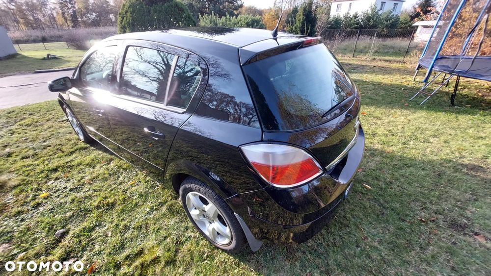 Opel Astra 1.6 Enjoy - 4