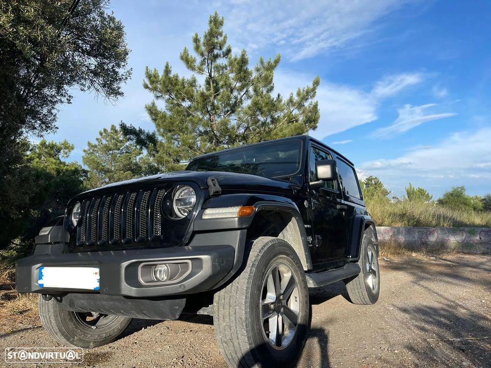 Jeep Wrangler - 2