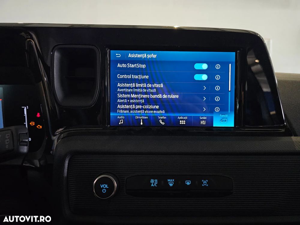 Ford Tourneo ver-standard - 18