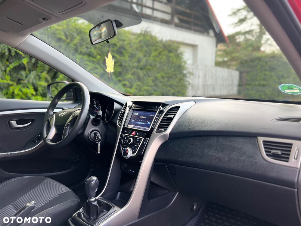 Hyundai i30 1.4 Premium - 25