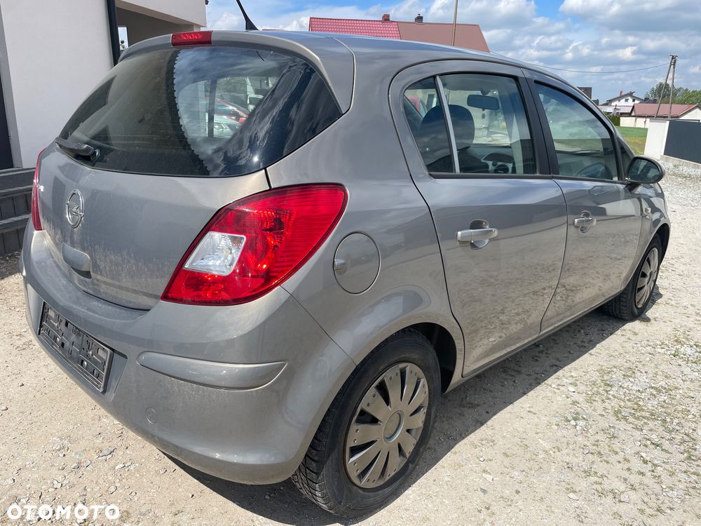 Opel Corsa - 3