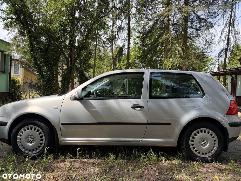 Volkswagen Golf 2.0 Comfortline - 3
