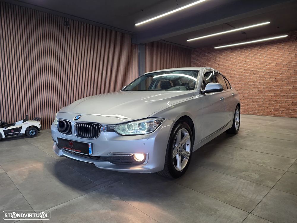 BMW 320 d Aut. Luxury Line - 2