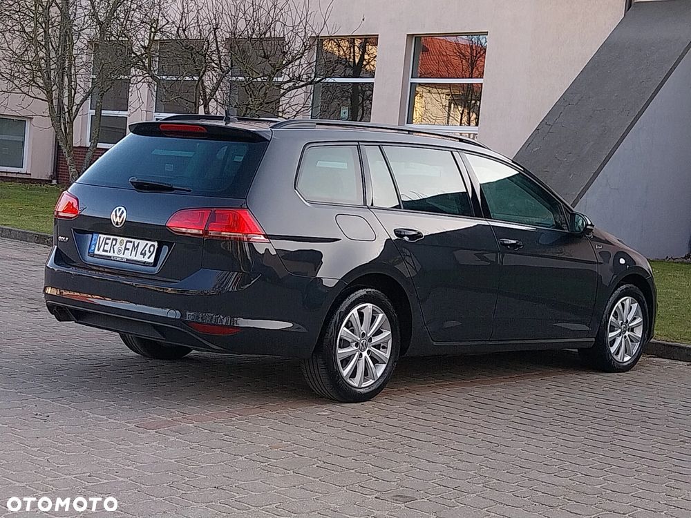 Volkswagen Golf 1.6 TDI Highline - 7