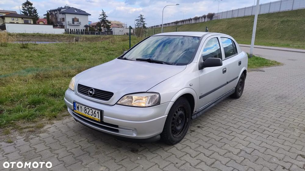 Opel Astra 1.4 Enjoy - 1
