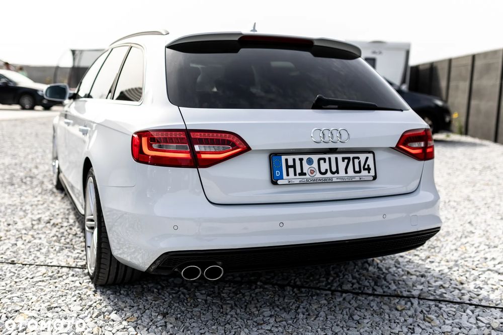 Audi A4 Avant 2.0 TDI ultra S tronic sport - 29