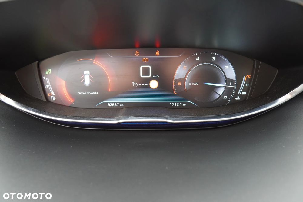 Peugeot 3008 1.5 BlueHDi Allure S&S - 7