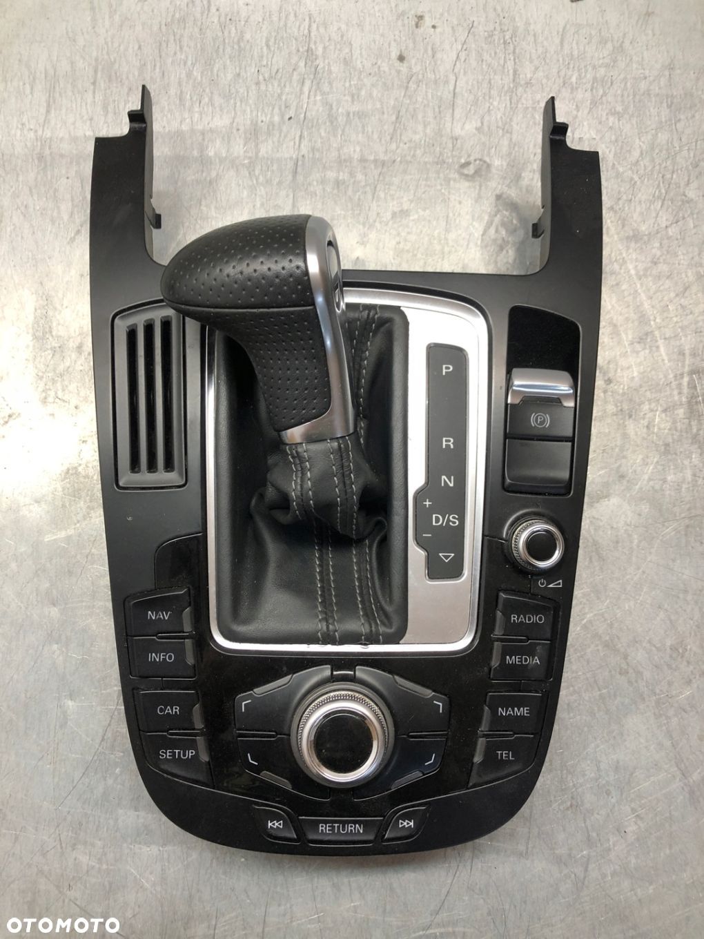 AUDI A4 B8 A5 LIFT PANEL MMI GAŁKA AUTOMAT MIESZEK 8T0919611 - 1