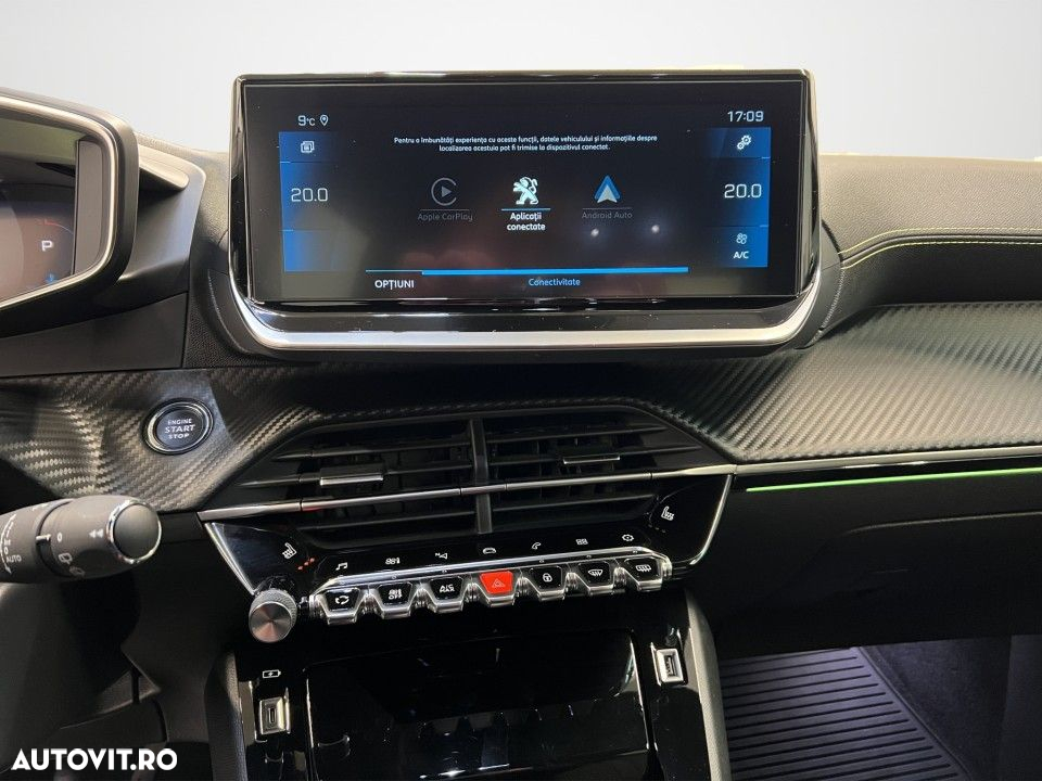Peugeot 208 - 14