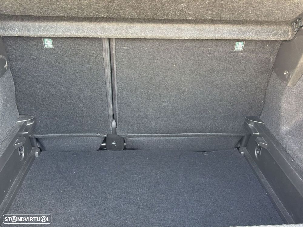 Renault Captur 1.0 TCe Techno Bi-Fuel - 25