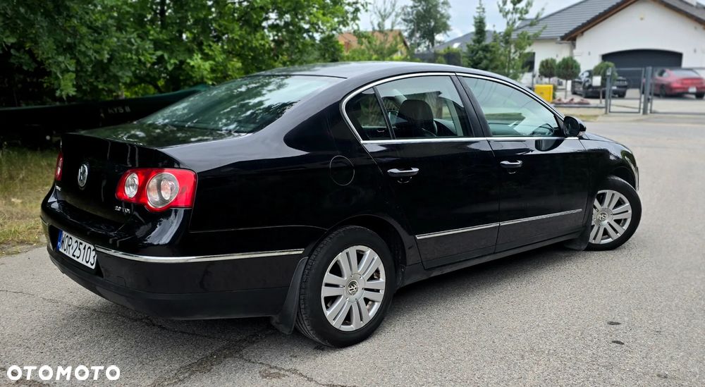 Volkswagen Passat 2.0 TDI DPF Highline DSG - 9