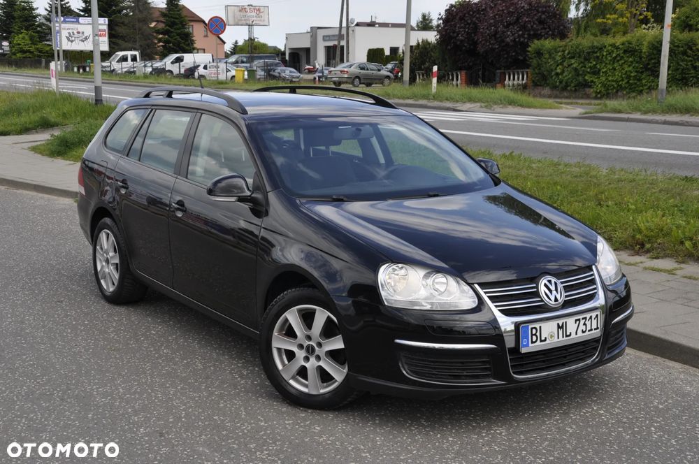 Volkswagen Golf 1.6 Comfortline - 11