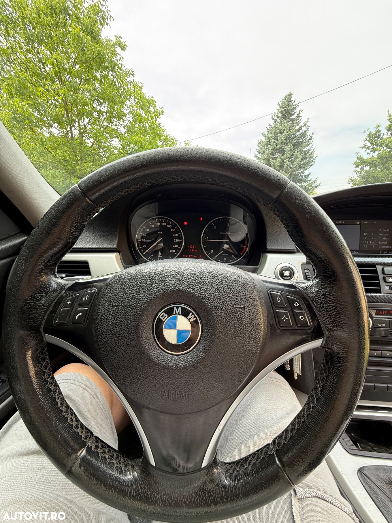 BMW Seria 3 320d - 11