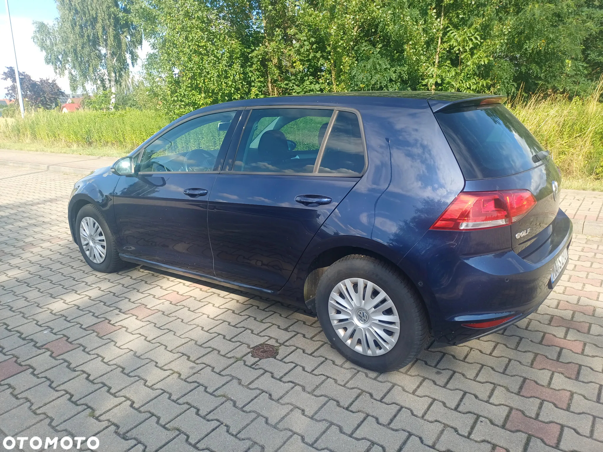 Volkswagen Golf VII 1.2 TSI BMT Trendline Perfectline - 4