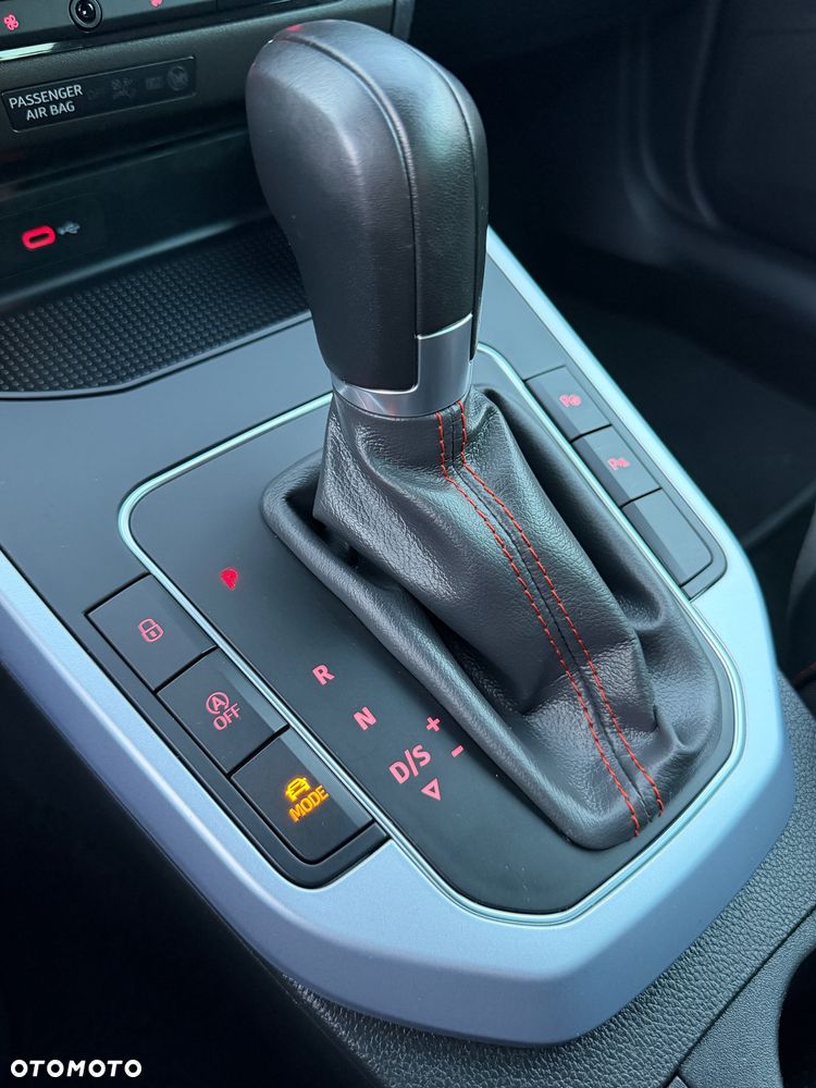 Seat Arona 1.0 TSI OPF DSG Fast Lane FR BEATS - 31