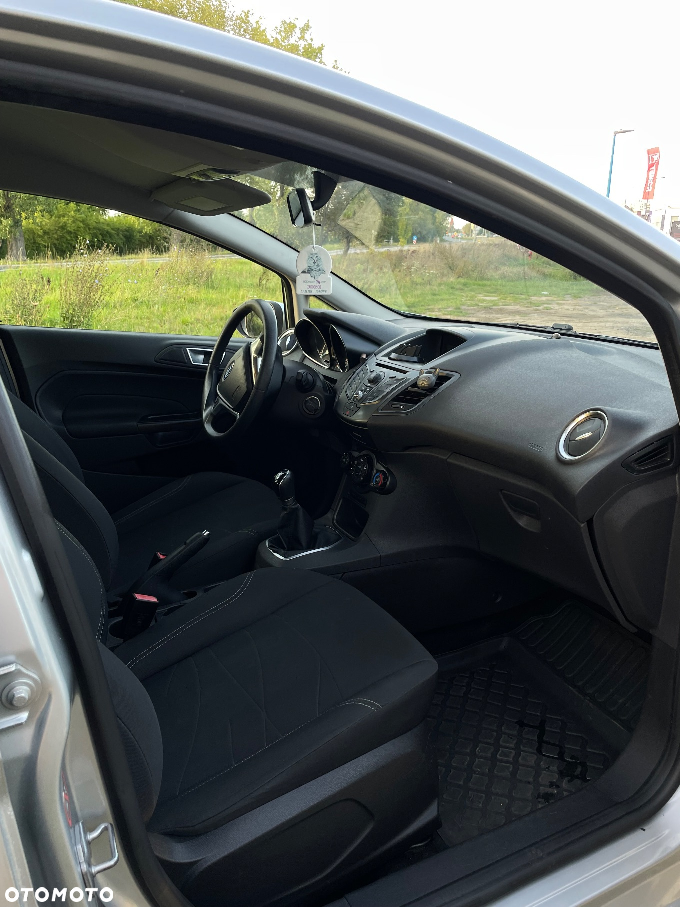 Ford Fiesta 1.0 EcoBoost Silver X - 12