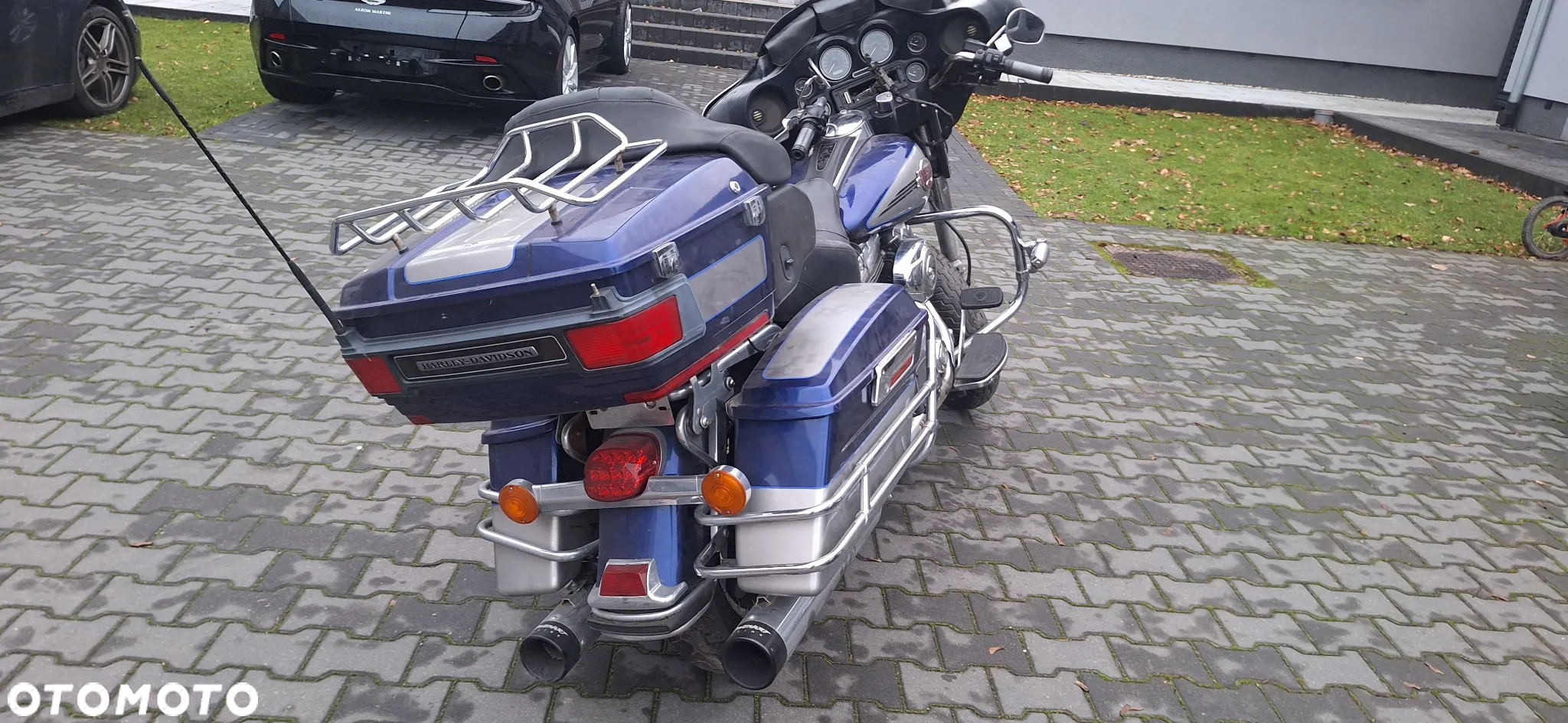 Harley-Davidson FLHTCU Ultra - 10