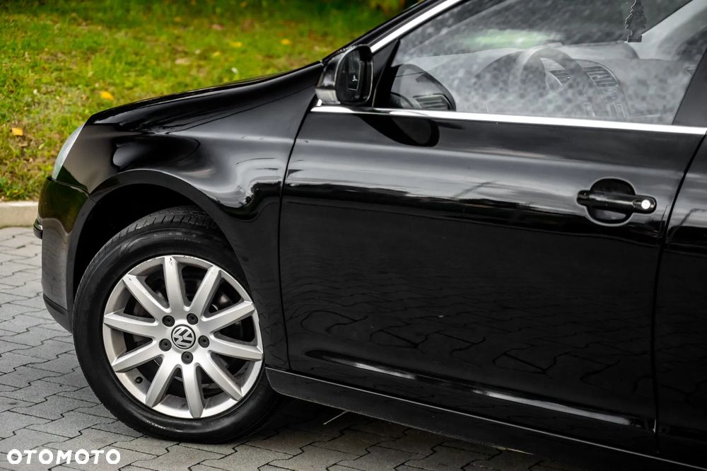 Volkswagen Jetta 1.6 TDI DPF Trendline - 33