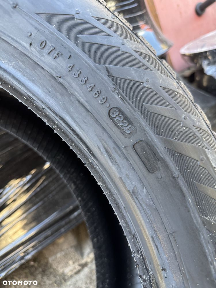 Nowe opony wielosezonowe 235/50/19 Nokian 2 sztuki 2025r - 5
