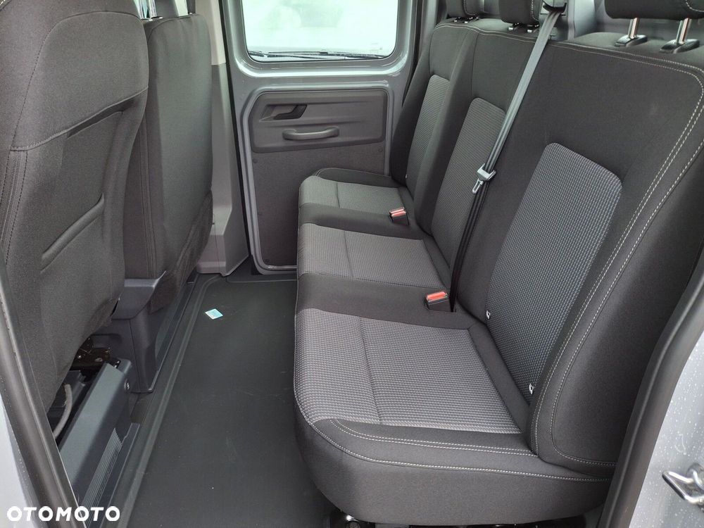 Volkswagen Transporter - 19