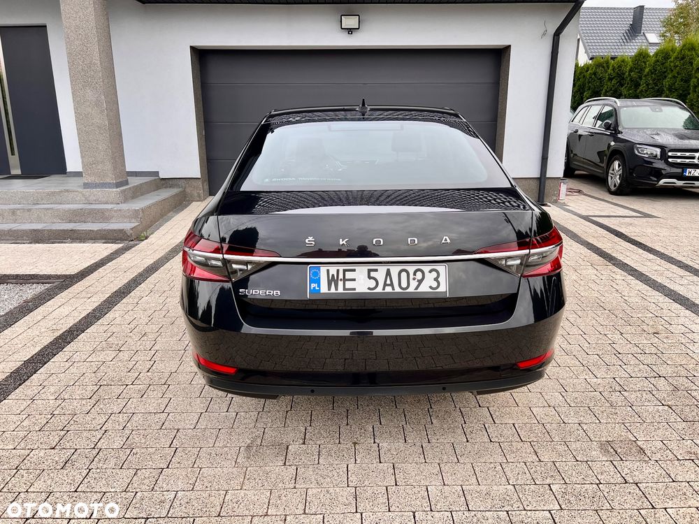 Skoda Superb 2.0 TDI SCR Style DSG - 28