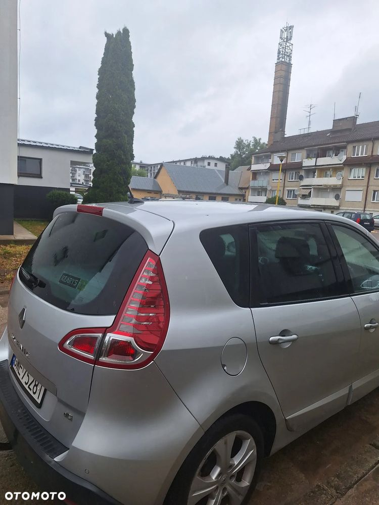 Renault Scenic - 2