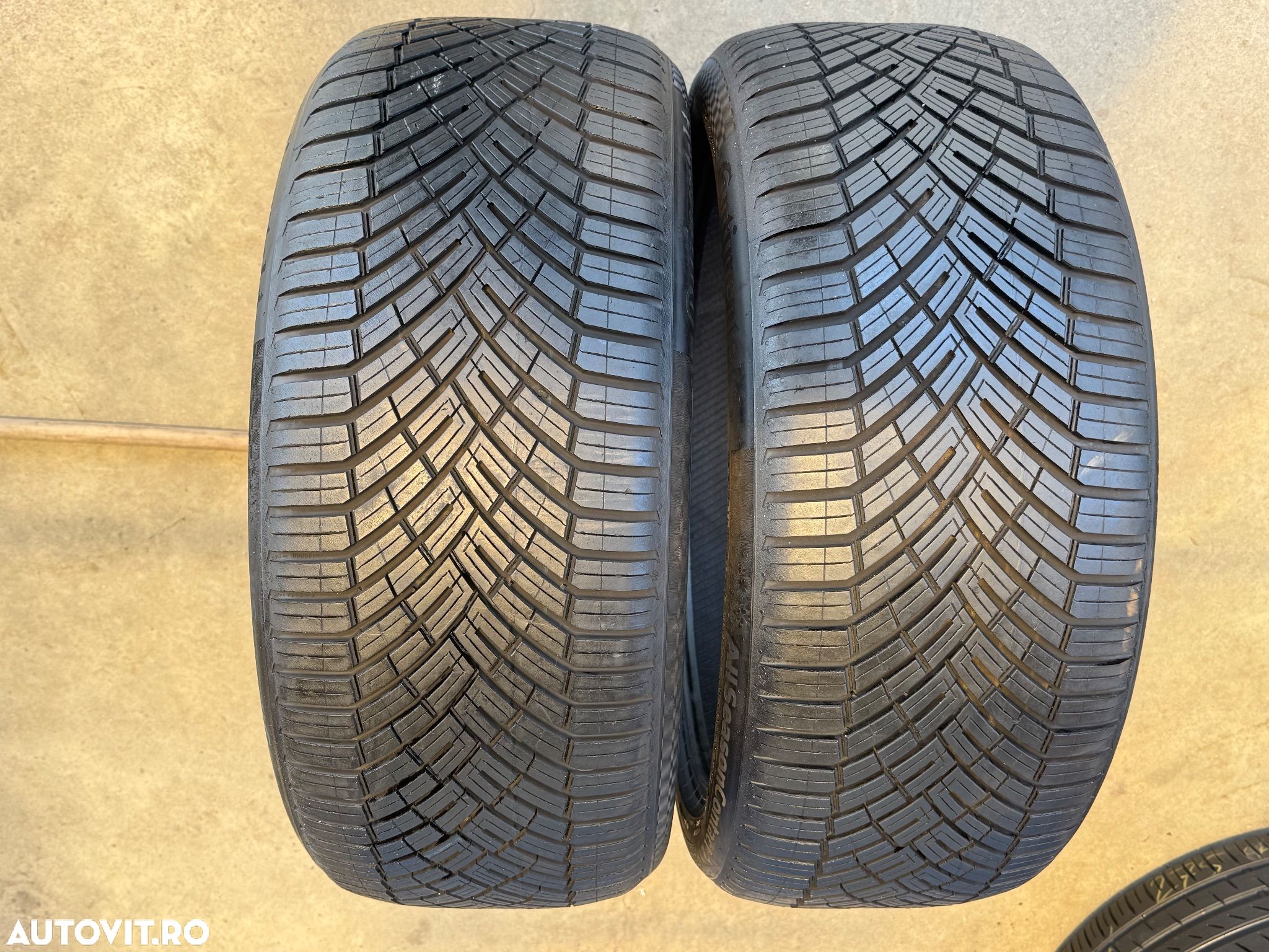 Vând 2 anvelope 245/40/20 Continental allseason ca noi - 1