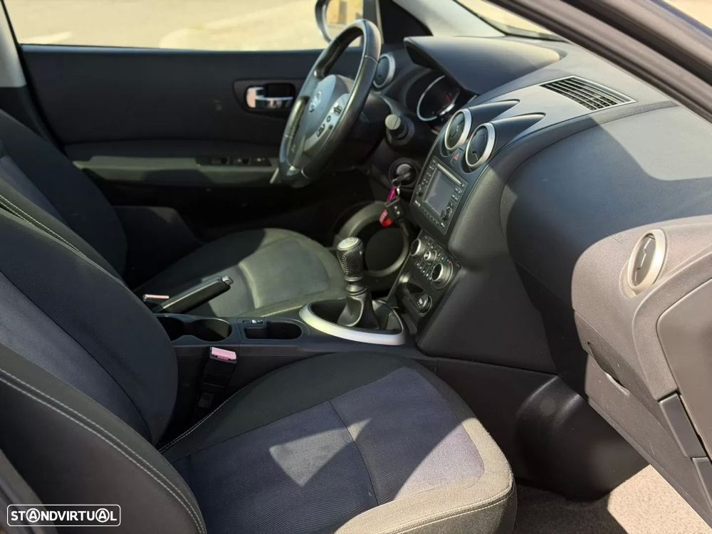 Nissan Qashqai 1.5 dCi N-Connecta - 40
