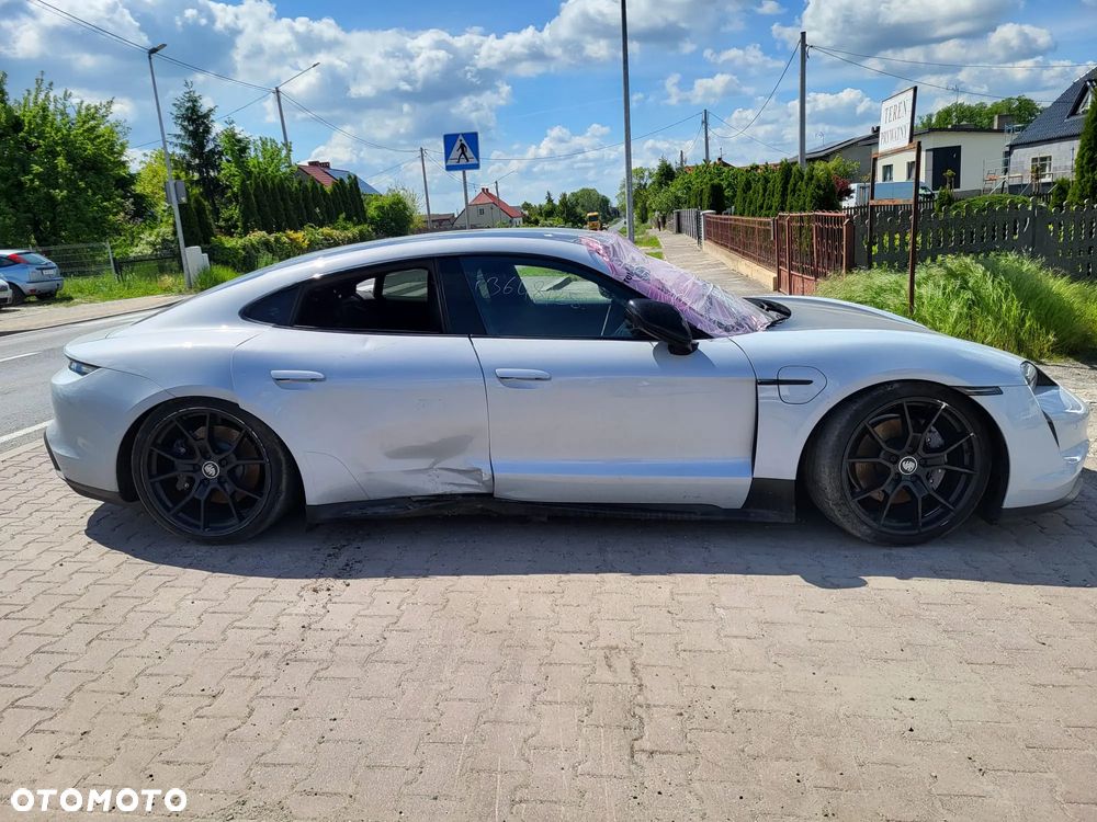 Porsche Taycan Sport Performancebatterie Plus - 4