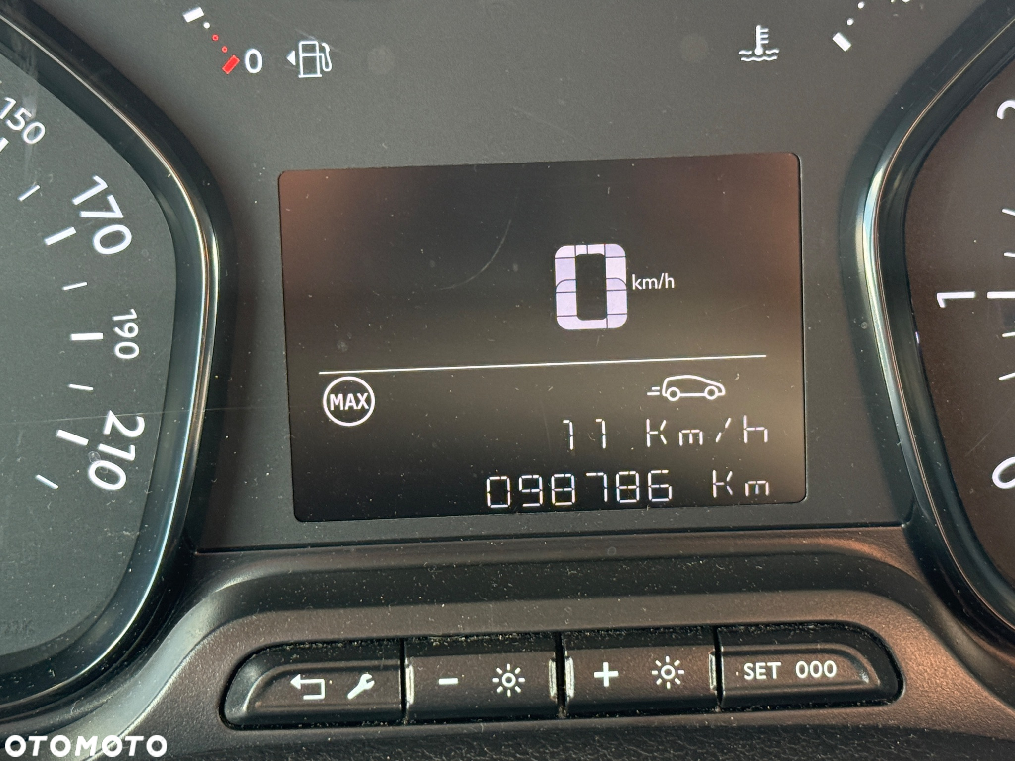 Fiat SCUDO L2 ŚREDNI/ 122KM/Manual/Klima/Navi/Kamera/Skórzana kierownica/bogata wersja/Niemcy - 32