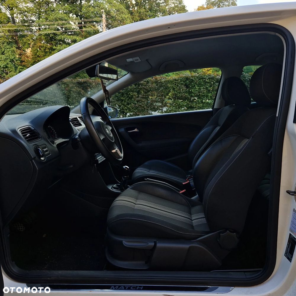 Volkswagen Polo 1.6 TDI MATCH - 14
